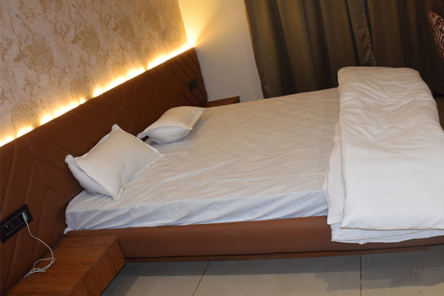 deluxe_room